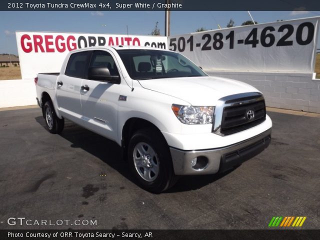 2012 Toyota Tundra CrewMax 4x4 in Super White