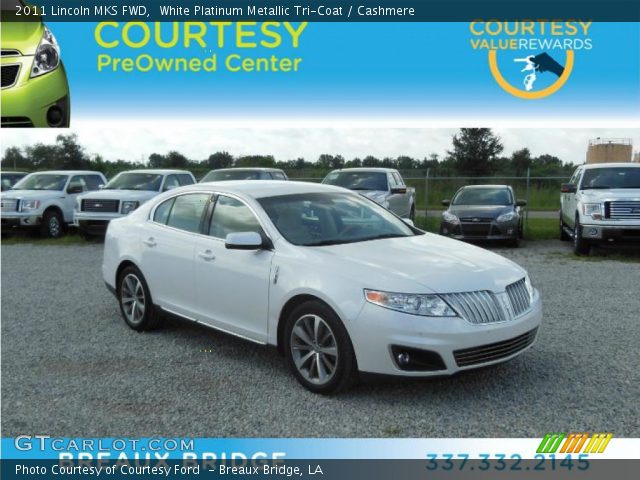 2011 Lincoln MKS FWD in White Platinum Metallic Tri-Coat