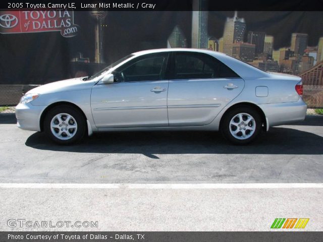 2005 Toyota Camry LE in Lunar Mist Metallic