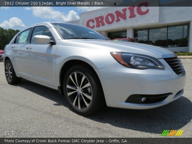 2012 Chrysler 200 S Sedan in Bright Silver Metallic