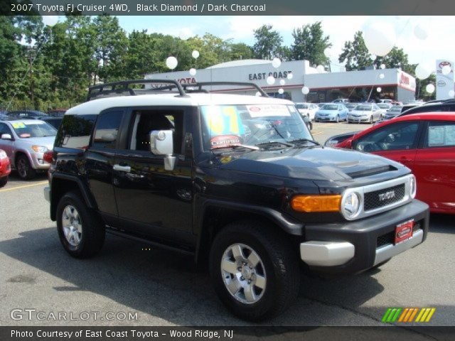 2007 Toyota FJ Cruiser 4WD in Black Diamond