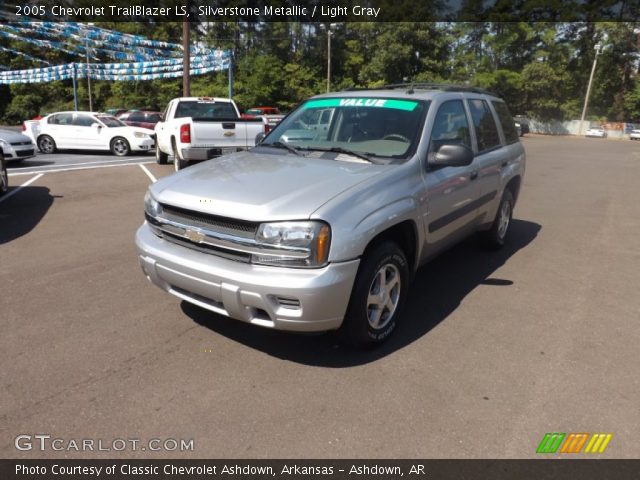 2005 Chevrolet TrailBlazer LS in Silverstone Metallic