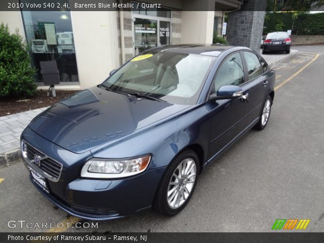 2010 Volvo S40 2.4i in Barents Blue Metallic