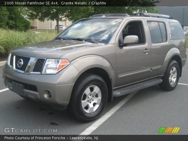 2006 Nissan Pathfinder SE 4x4 in Granite Metallic