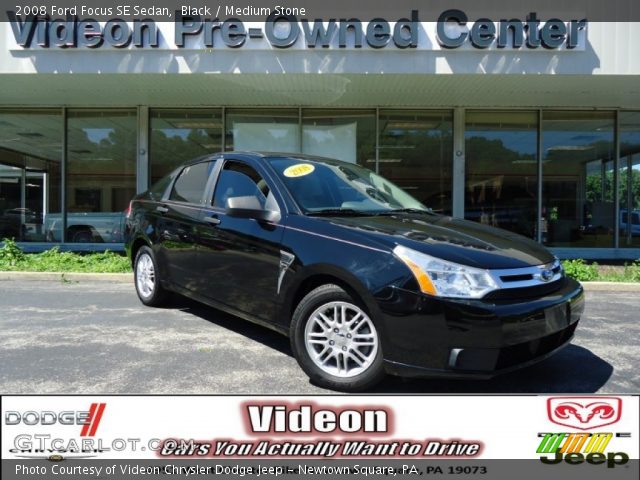 2008 Ford Focus SE Sedan in Black