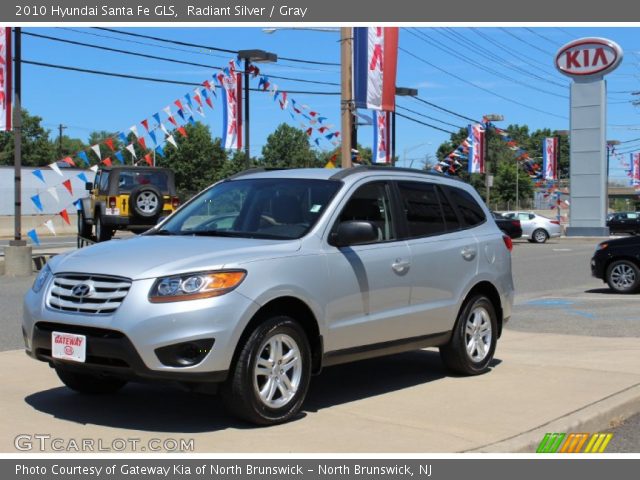 2010 Hyundai Santa Fe GLS in Radiant Silver