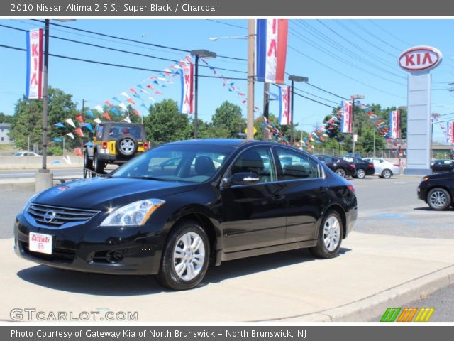 2010 Nissan Altima 2.5 S in Super Black