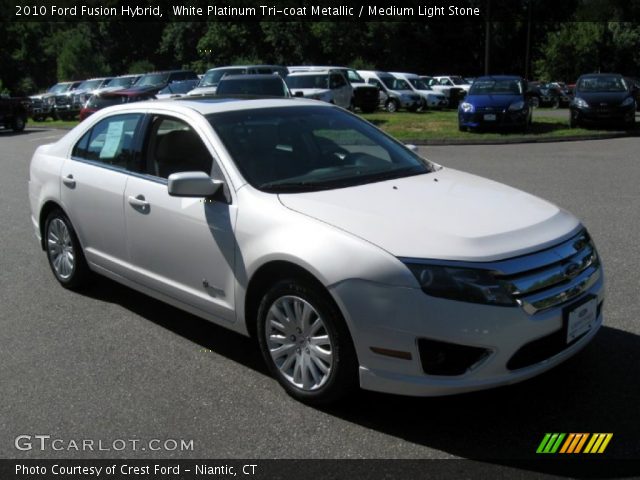 2010 Ford Fusion Hybrid in White Platinum Tri-coat Metallic