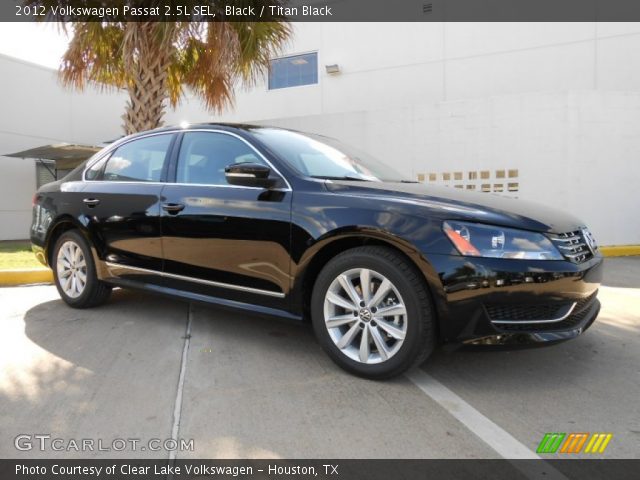 2012 Volkswagen Passat 2.5L SEL in Black