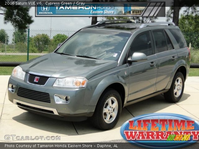 2006 Saturn VUE V6 in Cypress Green