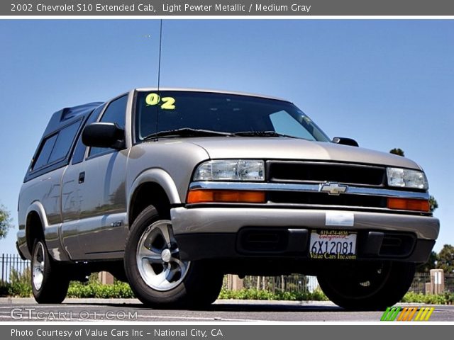 2002 Chevrolet S10 Extended Cab in Light Pewter Metallic