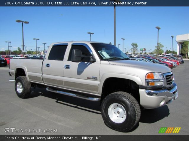 2007 GMC Sierra 3500HD Classic SLE Crew Cab 4x4 in Silver Birch Metallic