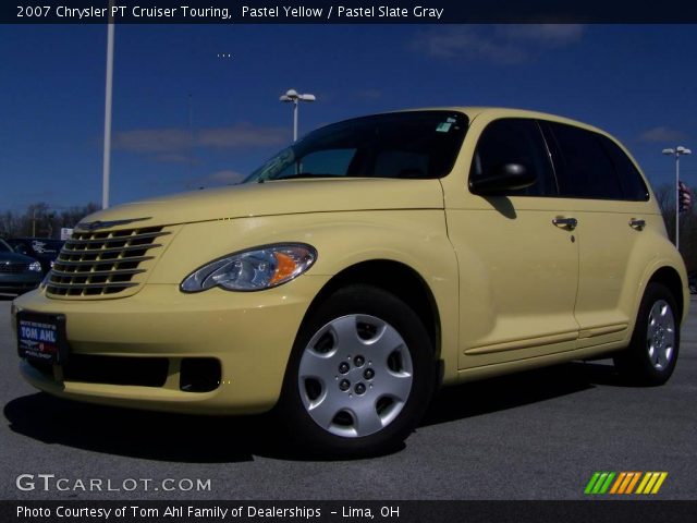 2007 Chrysler PT Cruiser Touring in Pastel Yellow