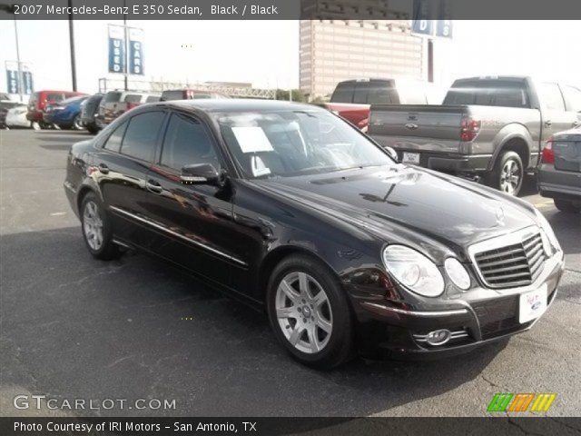 2007 Mercedes-Benz E 350 Sedan in Black