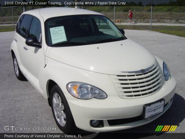 2008 Chrysler PT Cruiser Touring in Cool Vanilla White