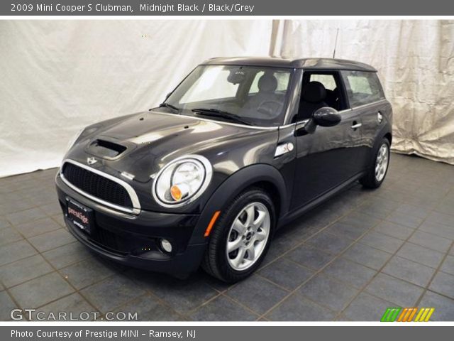 2009 Mini Cooper S Clubman in Midnight Black