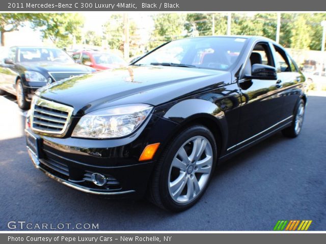 2011 Mercedes-Benz C 300 Luxury 4Matic in Black