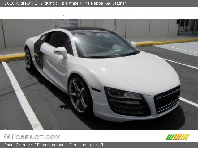 2010 Audi R8 5.2 FSI quattro in Ibis White