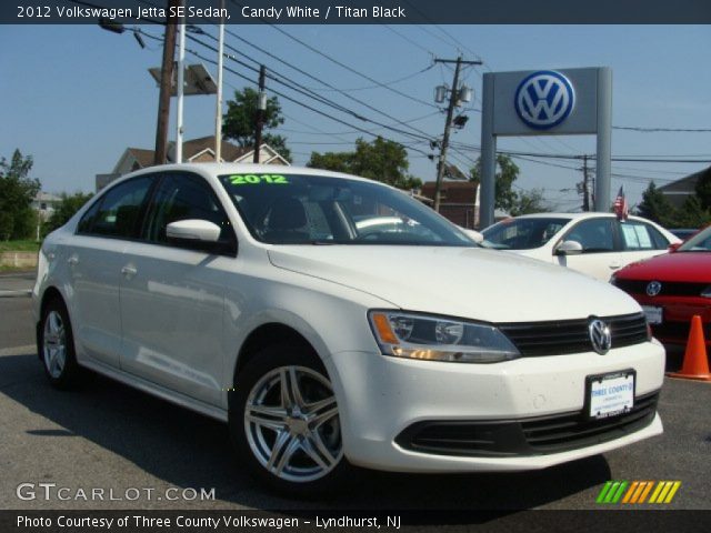 2012 Volkswagen Jetta SE Sedan in Candy White