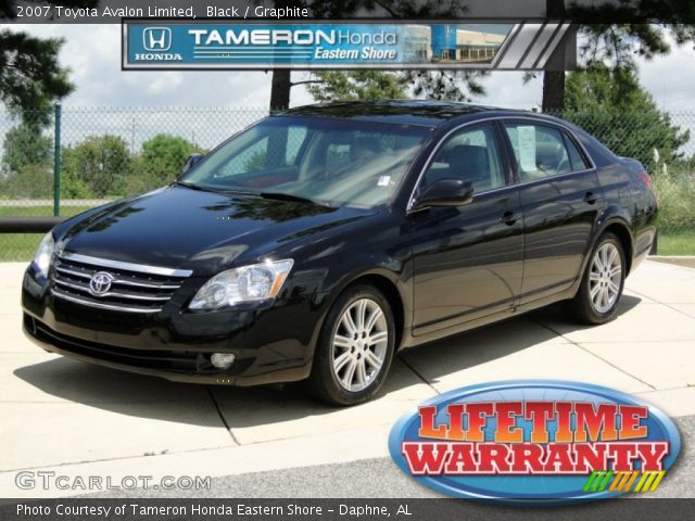 2007 Toyota Avalon Limited in Black