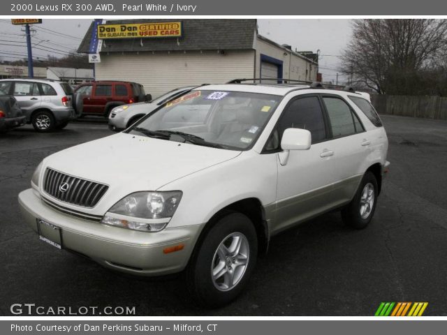 2000 Lexus RX 300 AWD in Pearl White