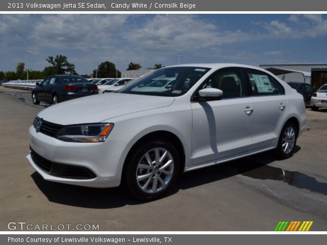 2013 Volkswagen Jetta SE Sedan in Candy White
