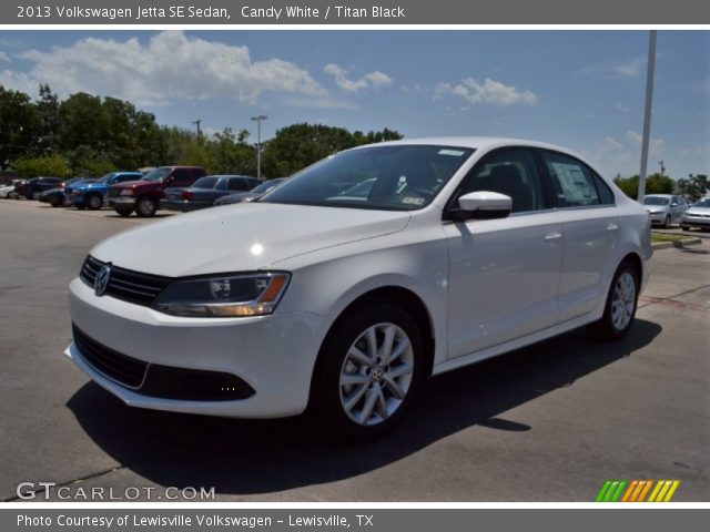2013 Volkswagen Jetta SE Sedan in Candy White