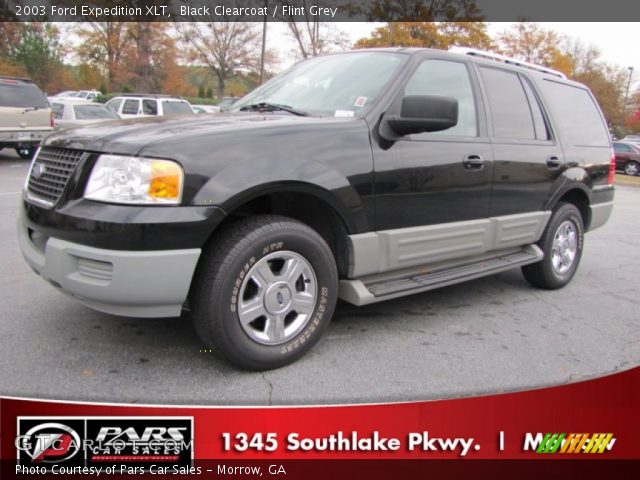 2003 Ford Expedition XLT in Black Clearcoat