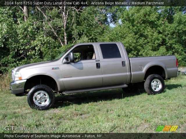 2004 Ford F250 Super Duty Lariat Crew Cab 4x4 in Arizona Beige Metallic