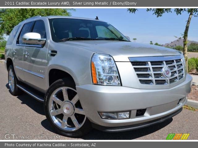 2011 Cadillac Escalade Luxury AWD in Silver Lining Metallic