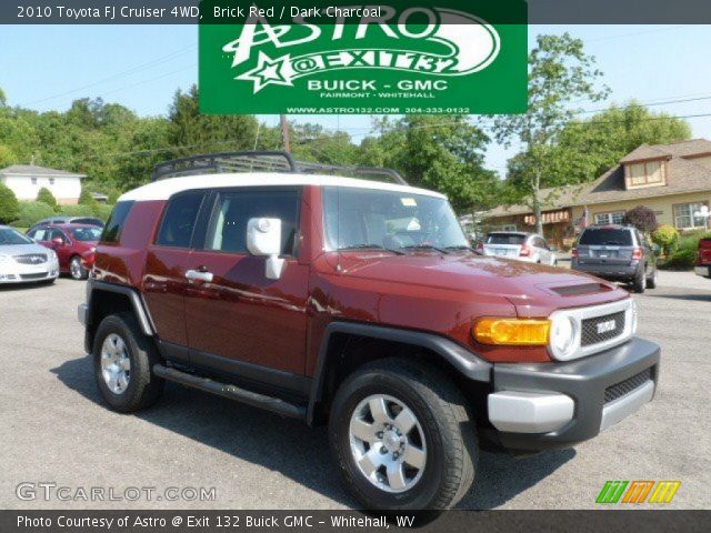 2010 Toyota FJ Cruiser 4WD in Brick Red