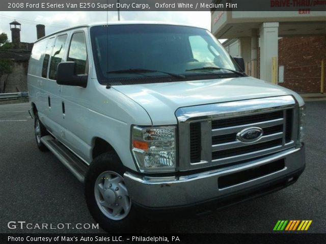 2008 Ford E Series Van E250 Super Duty Cargo in Oxford White