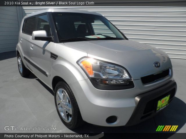 2010 Kia Soul + in Bright Silver