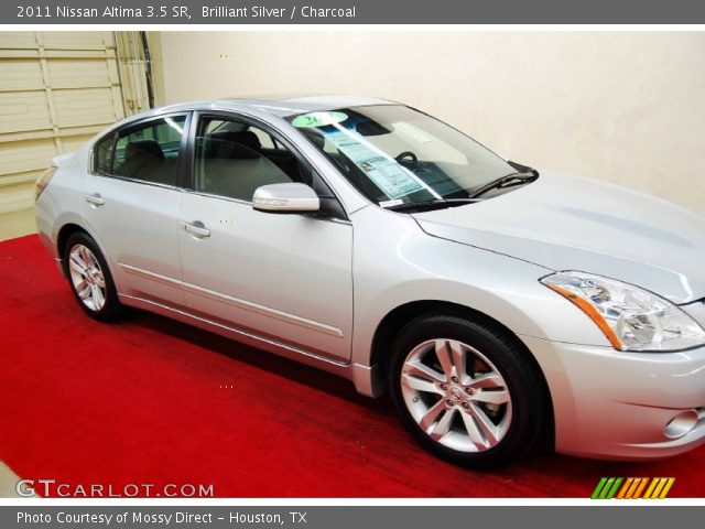 2011 Nissan Altima 3.5 SR in Brilliant Silver