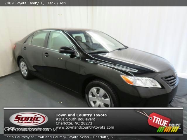 2009 Toyota Camry LE in Black