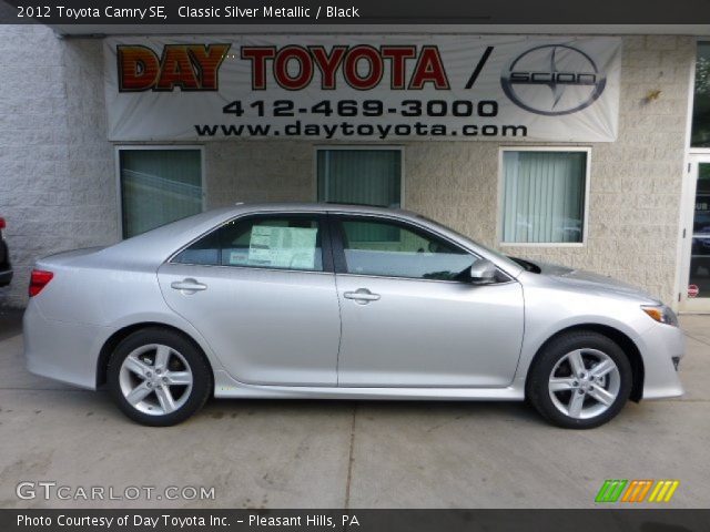 2012 Toyota Camry SE in Classic Silver Metallic