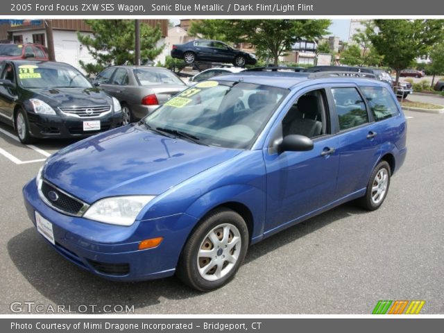 Sonic Blue Metallic 2005 Ford Focus Zxw Ses Wagon Dark