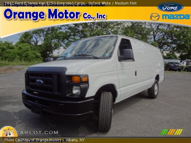 2012 Ford E Series Van E250 Extended Cargo in Oxford White
