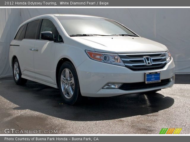 2012 Honda Odyssey Touring in White Diamond Pearl
