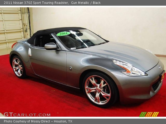 2011 Nissan 370Z Sport Touring Roadster in Gun Metallic