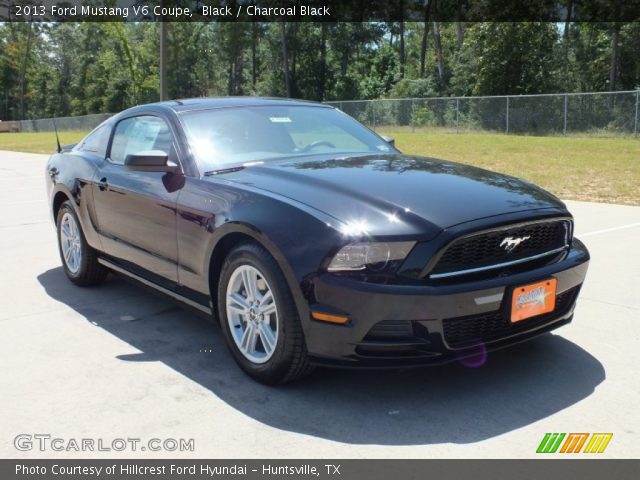 2013 Ford Mustang V6 Coupe in Black