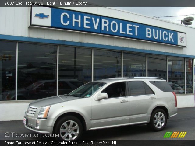 2007 Cadillac SRX V8 in Light Platinum