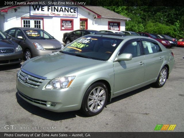 2006 Toyota Avalon XLS in Silver Pine Mica