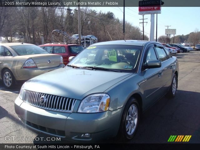 2005 Mercury Montego Luxury in Light Tundra Metallic