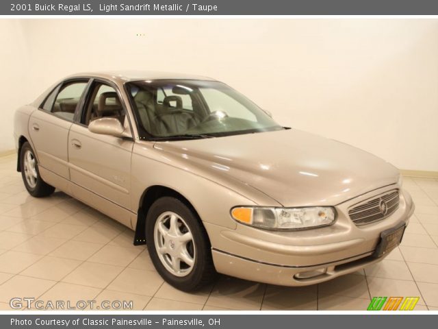 2001 Buick Regal LS in Light Sandrift Metallic