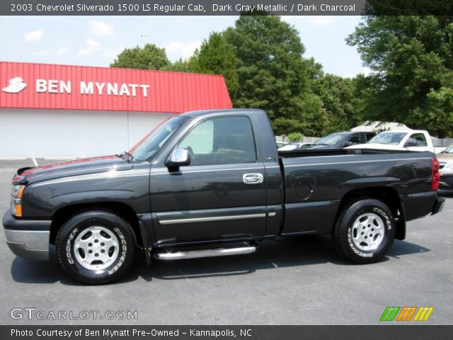 2003 Chevrolet Silverado 1500 LS Regular Cab in Dark Gray Metallic