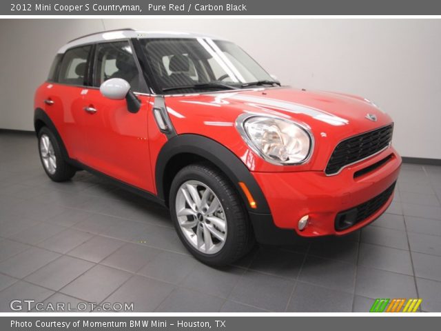 2012 Mini Cooper S Countryman in Pure Red