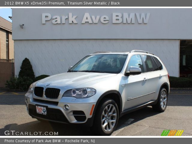 2012 BMW X5 xDrive35i Premium in Titanium Silver Metallic