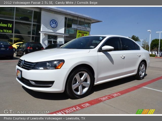 2012 Volkswagen Passat 2.5L SE in Candy White