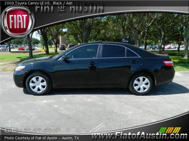 2009 Toyota Camry LE V6 in Black